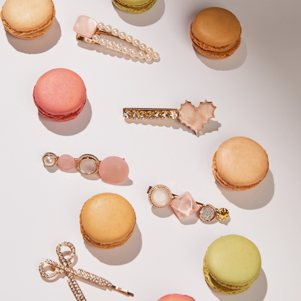 Elegant Pink and Gold Hair Clip Set